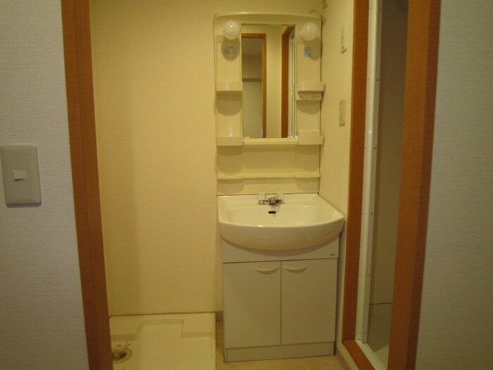 物件内観写真10　(洗面)