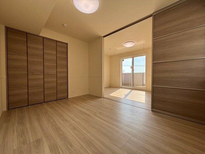 物件内観写真8　(居室)