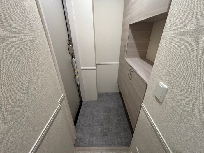 物件内観写真15　(玄関)