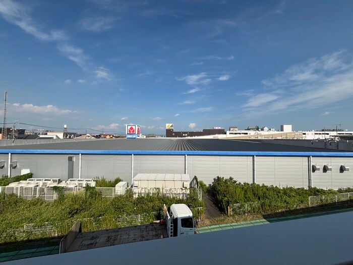 物件内観写真19　(室内からの展望)