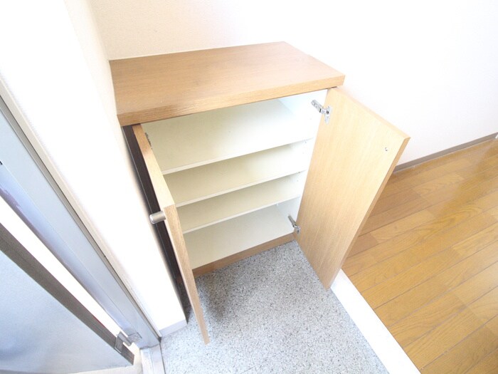 物件内観写真14　(靴箱)