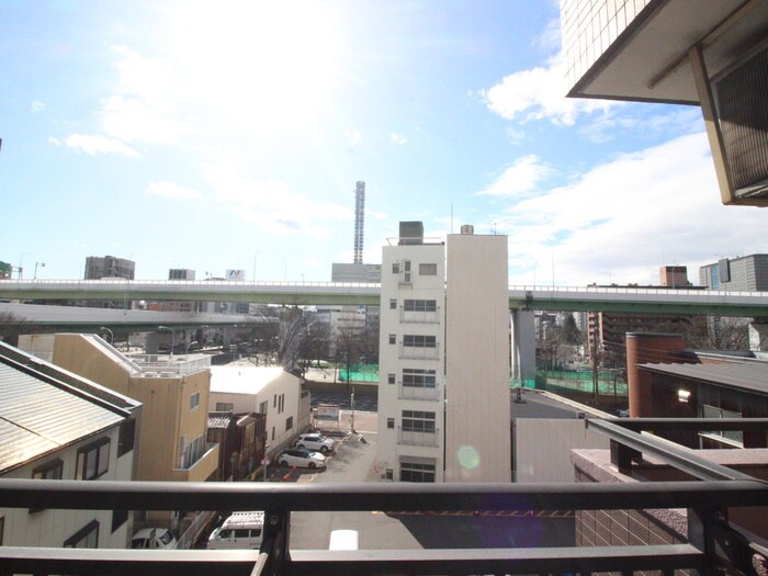 物件内観写真17　(室内からの展望)