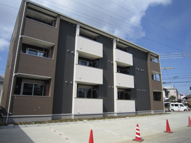 物件外観写真2　(外観写真)