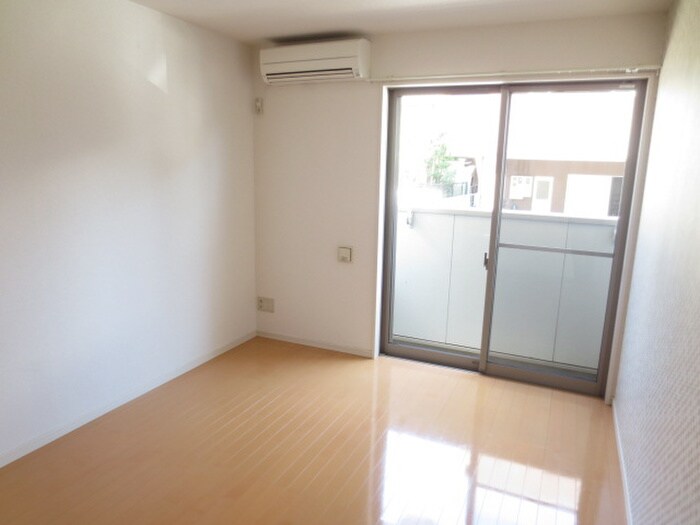 物件内観写真8　(内観写真)