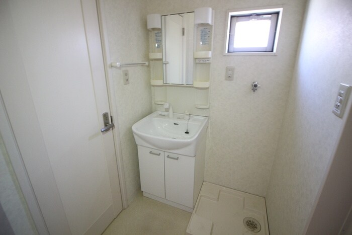 物件内観写真13　(洗面)