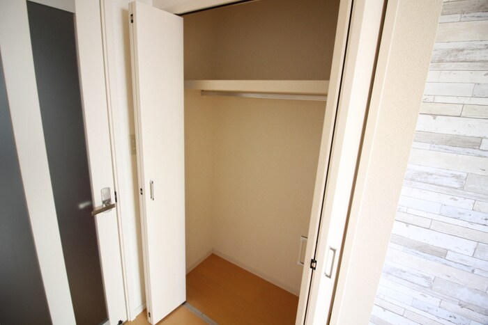 物件内観写真16　(収納)