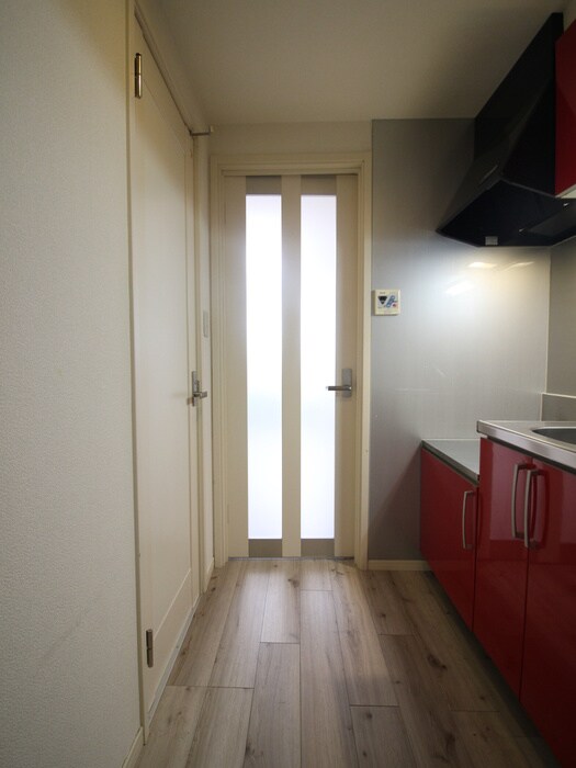 物件内観写真18　(廊下)