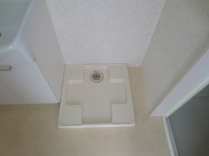 物件内観写真19　(洗濯機置場)