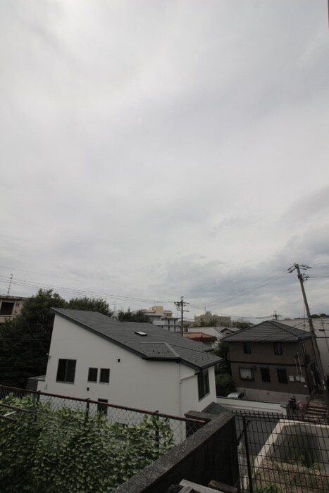 物件内観写真13　(室内からの展望)