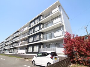 なるみｸﾞﾘ-ﾝｺ-ﾎﾟ4号棟外観写真