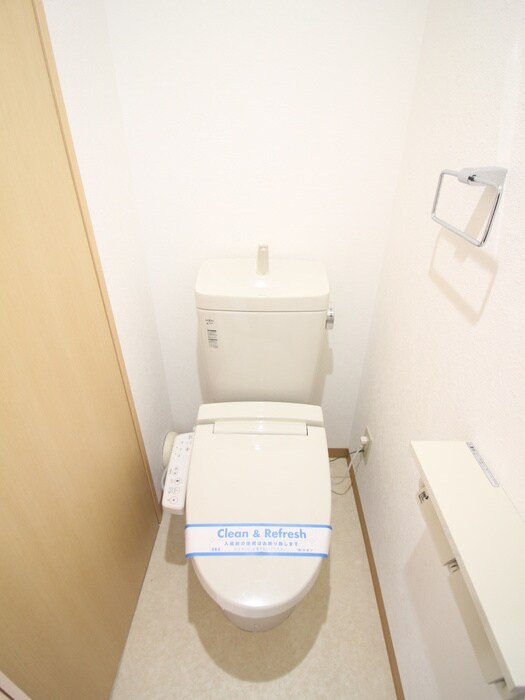 物件内観写真12　(トイレ)