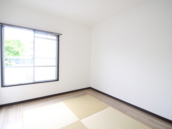 物件内観写真17　(居室)