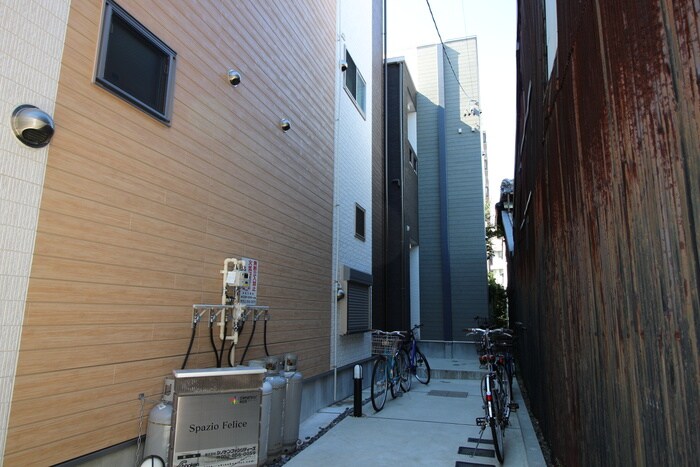 物件外観写真5　(外観写真)