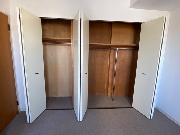 物件内観写真10　(収納)