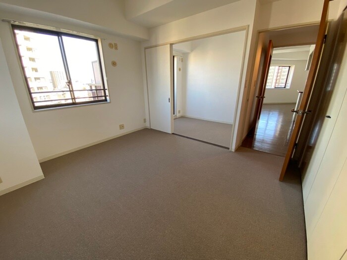 物件内観写真12　(居室)