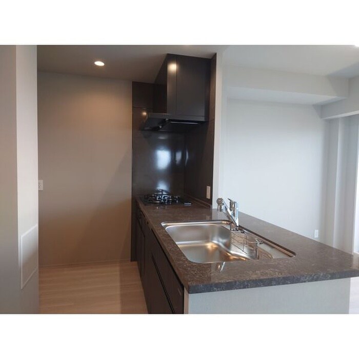 物件内観写真3　(キッチン)