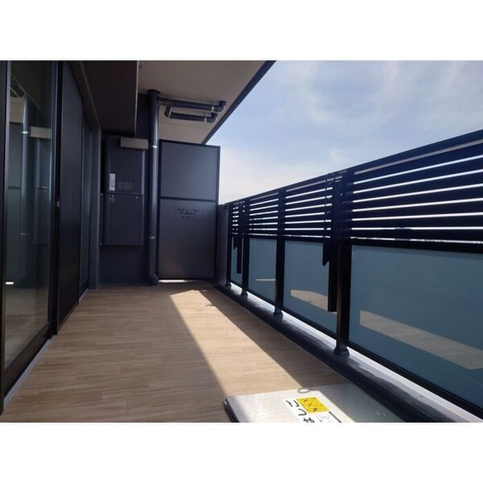 物件内観写真9　(ベランダ・バルコニー)