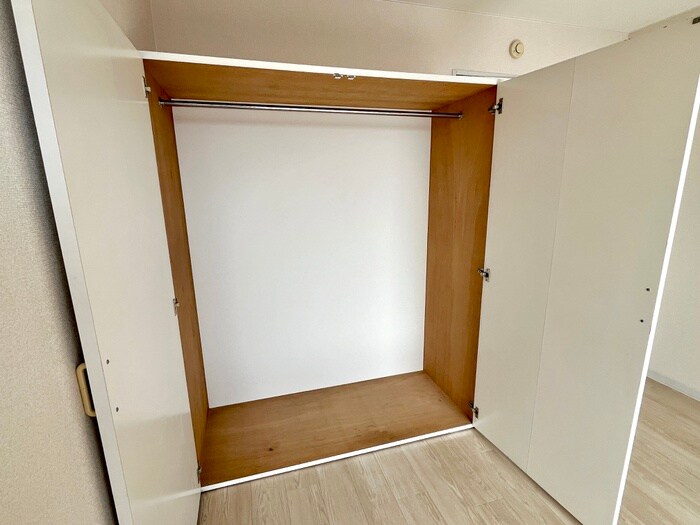 物件内観写真10　(収納)