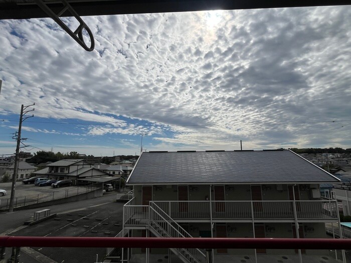 物件内観写真20　(室内からの展望)