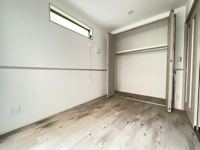 物件内観写真8　(居室)