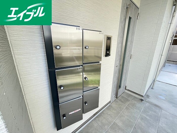 物件外観写真4　(建物設備)