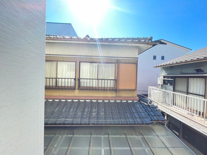 物件内観写真22　(玄関)