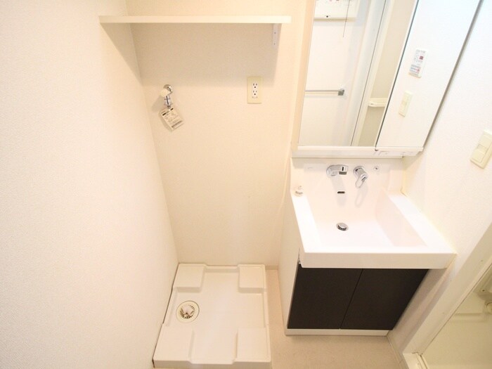 物件内観写真13　(洗面)