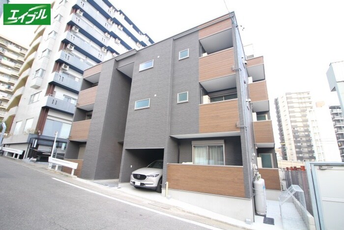 物件外観写真1　(外観写真)