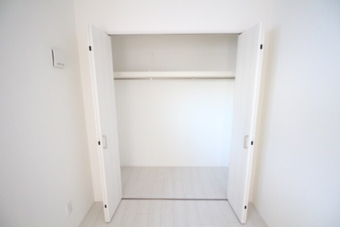 物件内観写真16　(収納)