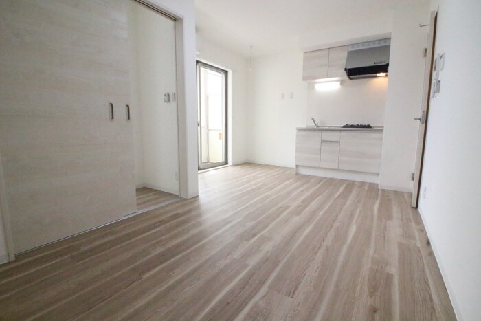 物件内観写真8　(居室)