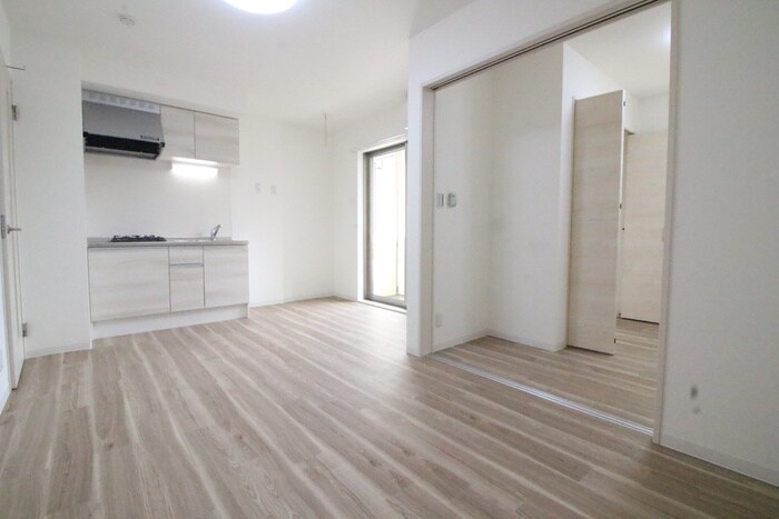 物件内観写真8　(居室)