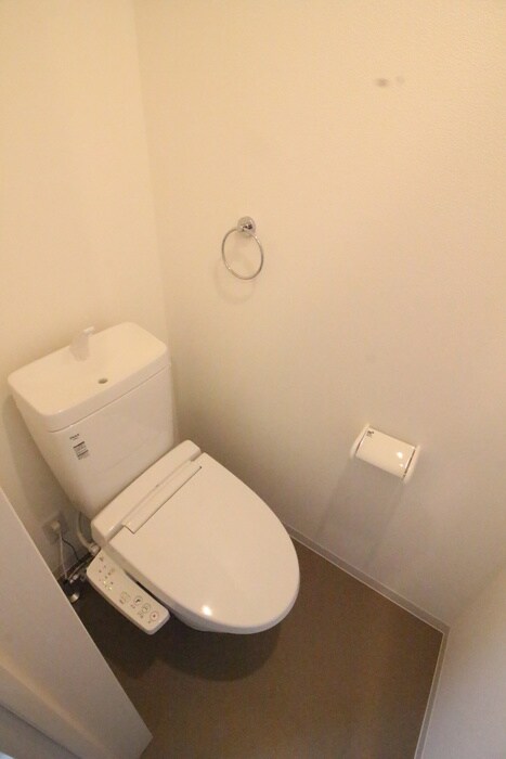 物件内観写真17　(トイレ)