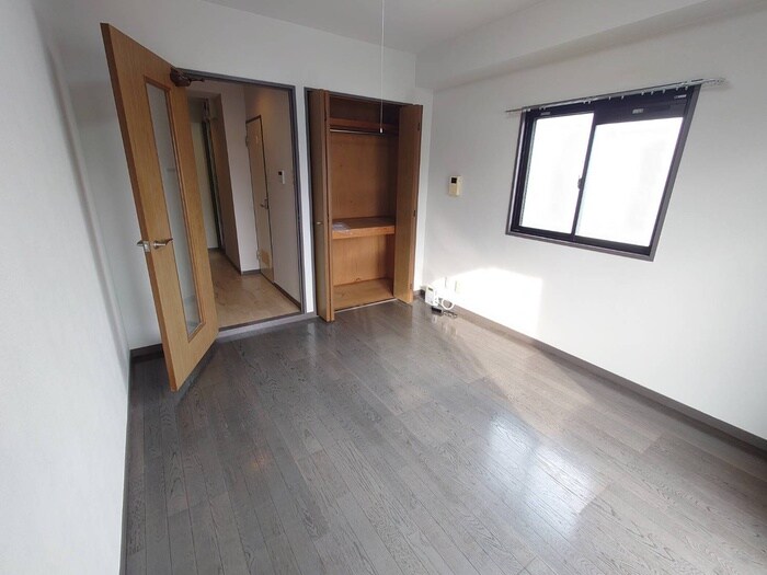 物件内観写真21　(居室)