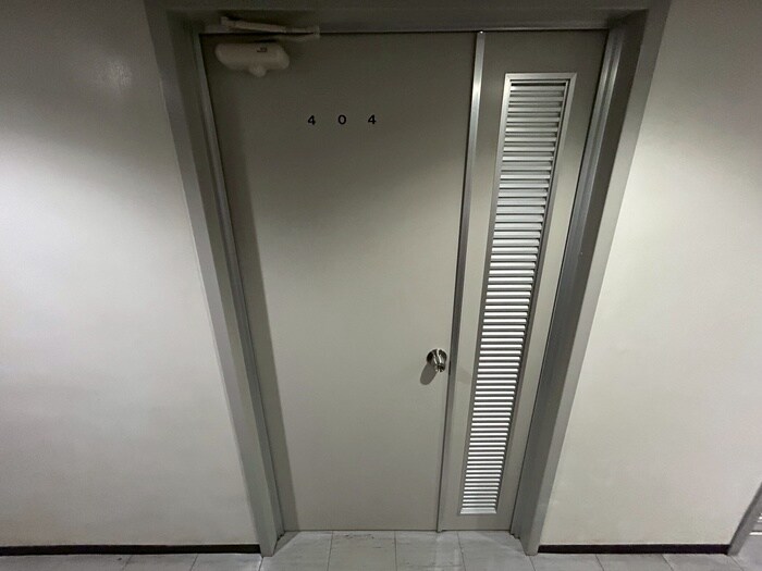 物件内観写真19　(玄関)