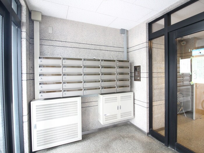 物件外観写真4　(建物設備)