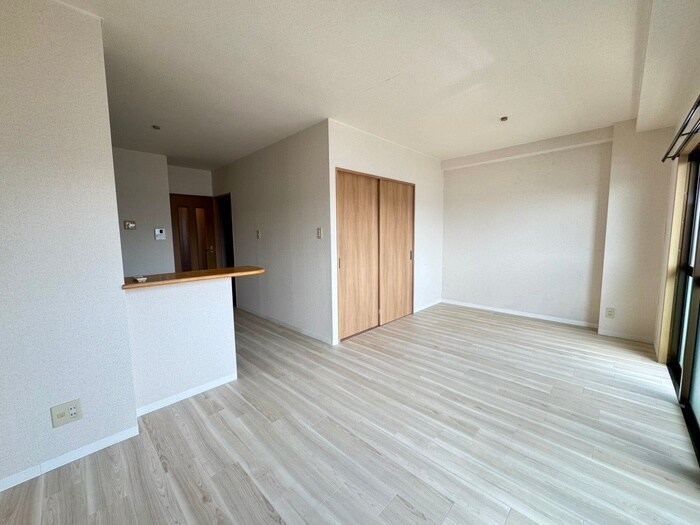 物件内観写真7　(居室)