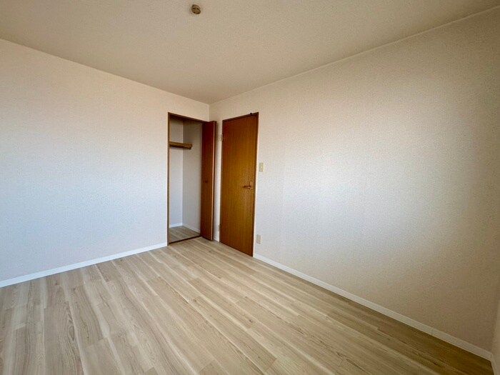 物件内観写真22　(居室)