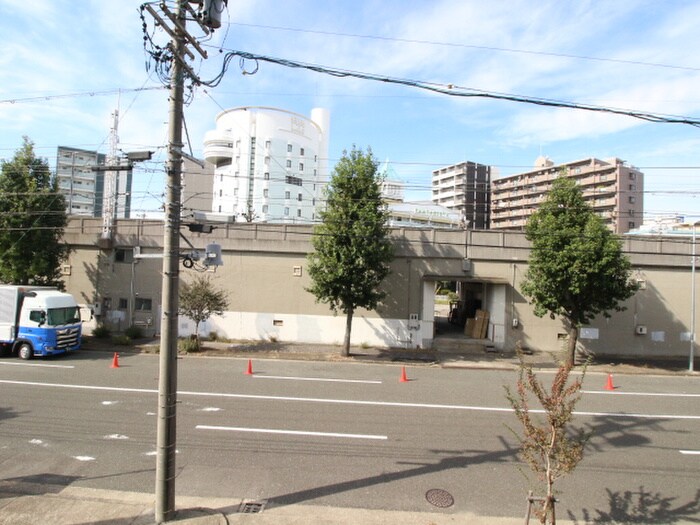 物件内観写真17　(室内からの展望)