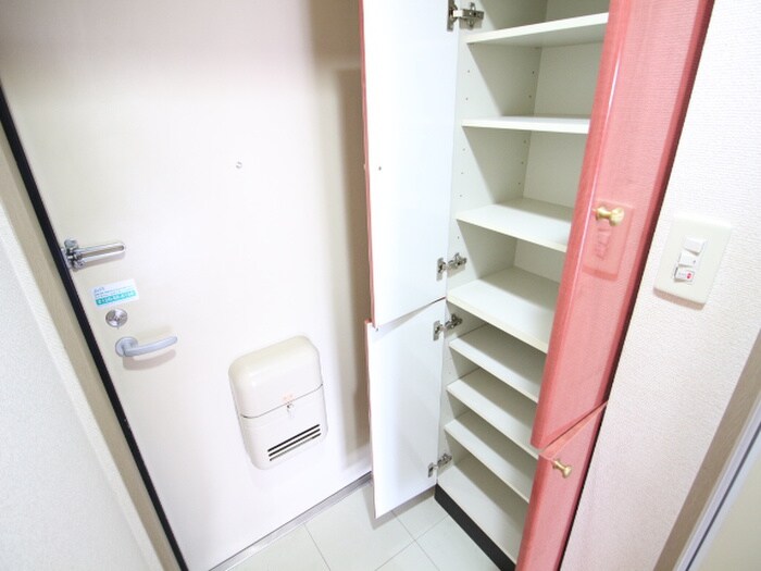 物件内観写真21　(靴箱)