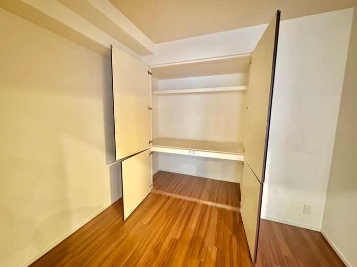 物件内観写真9　(収納)