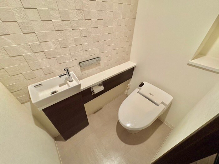 物件内観写真12　(トイレ)