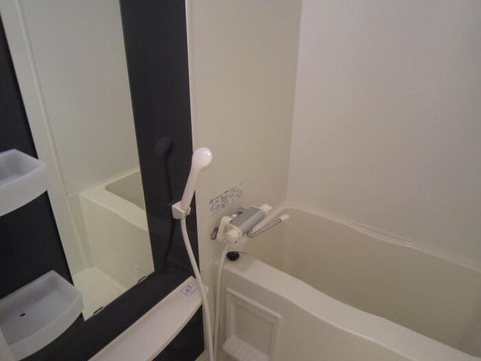 物件内観写真11　(バス／シャワールーム等)
