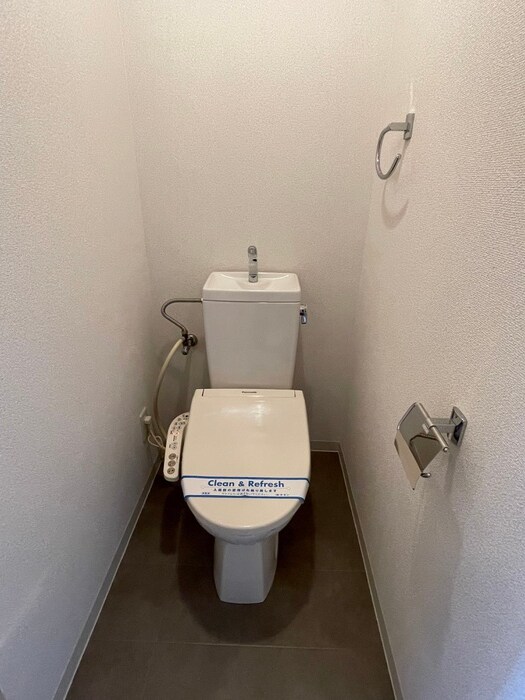 物件内観写真13　(トイレ)