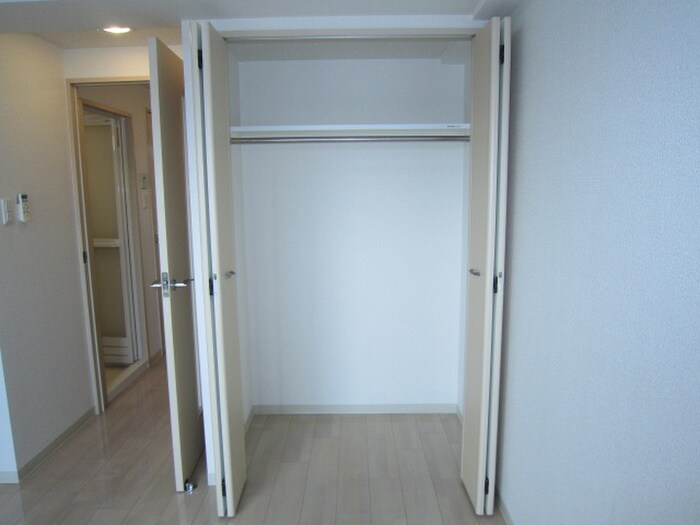 物件内観写真14　(収納)