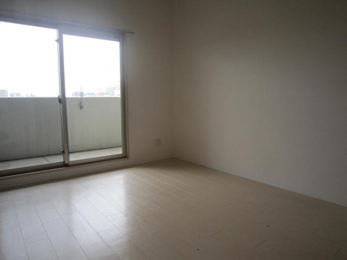 物件内観写真14　(居室)