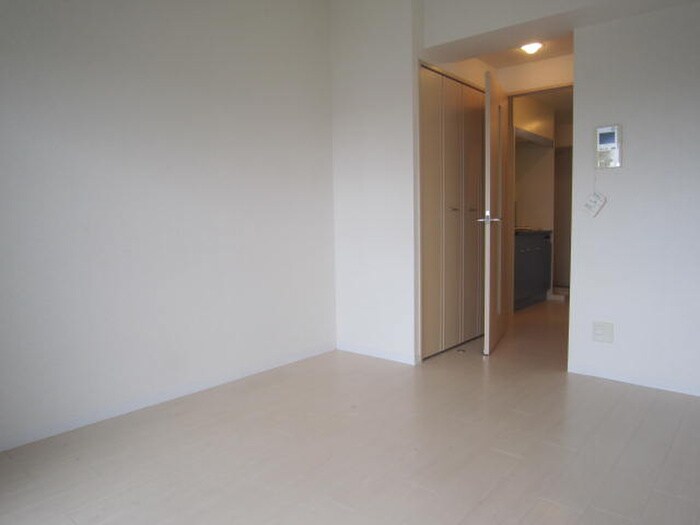 物件内観写真15　(居室)