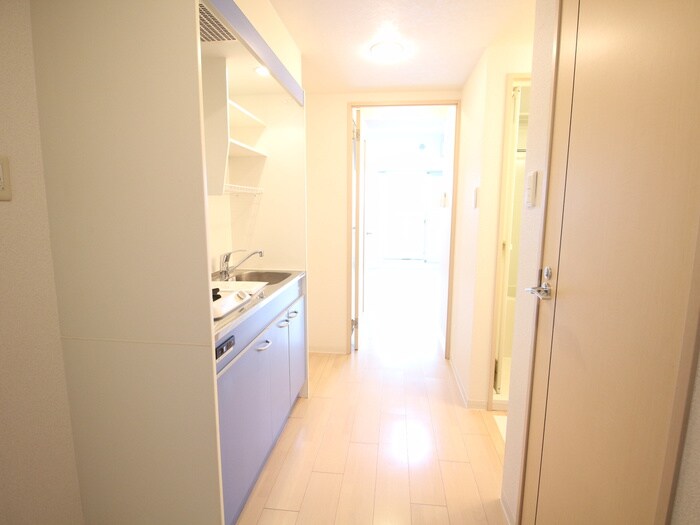 物件内観写真17　(廊下)