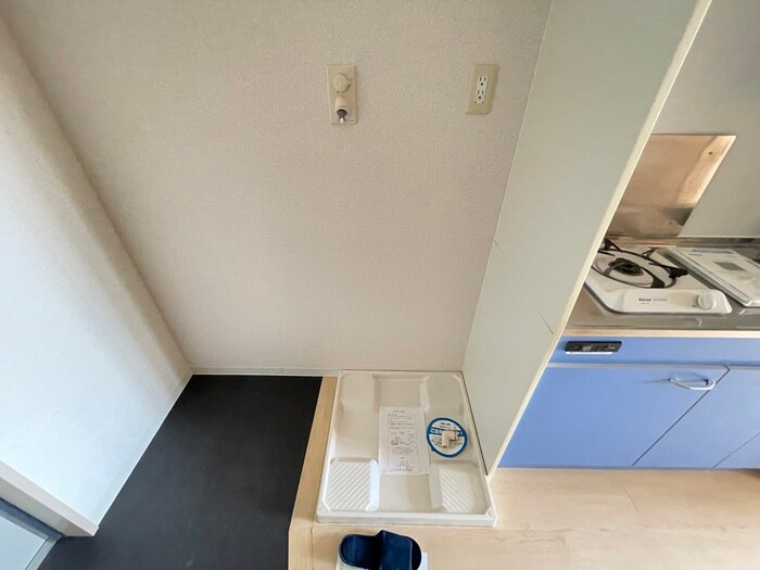 物件内観写真17　(洗濯機置場)