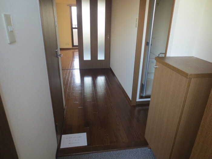物件内観写真7　(廊下)