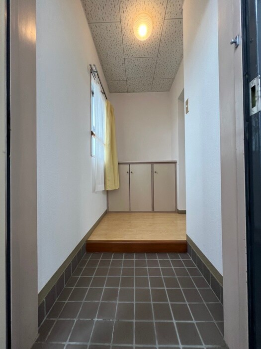 物件内観写真22　(玄関)